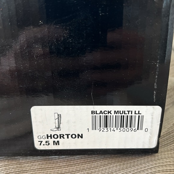 Guess Simulated leather Black Boots with Stretch panels Women’s Size 7.5 - Picture 12 of 12